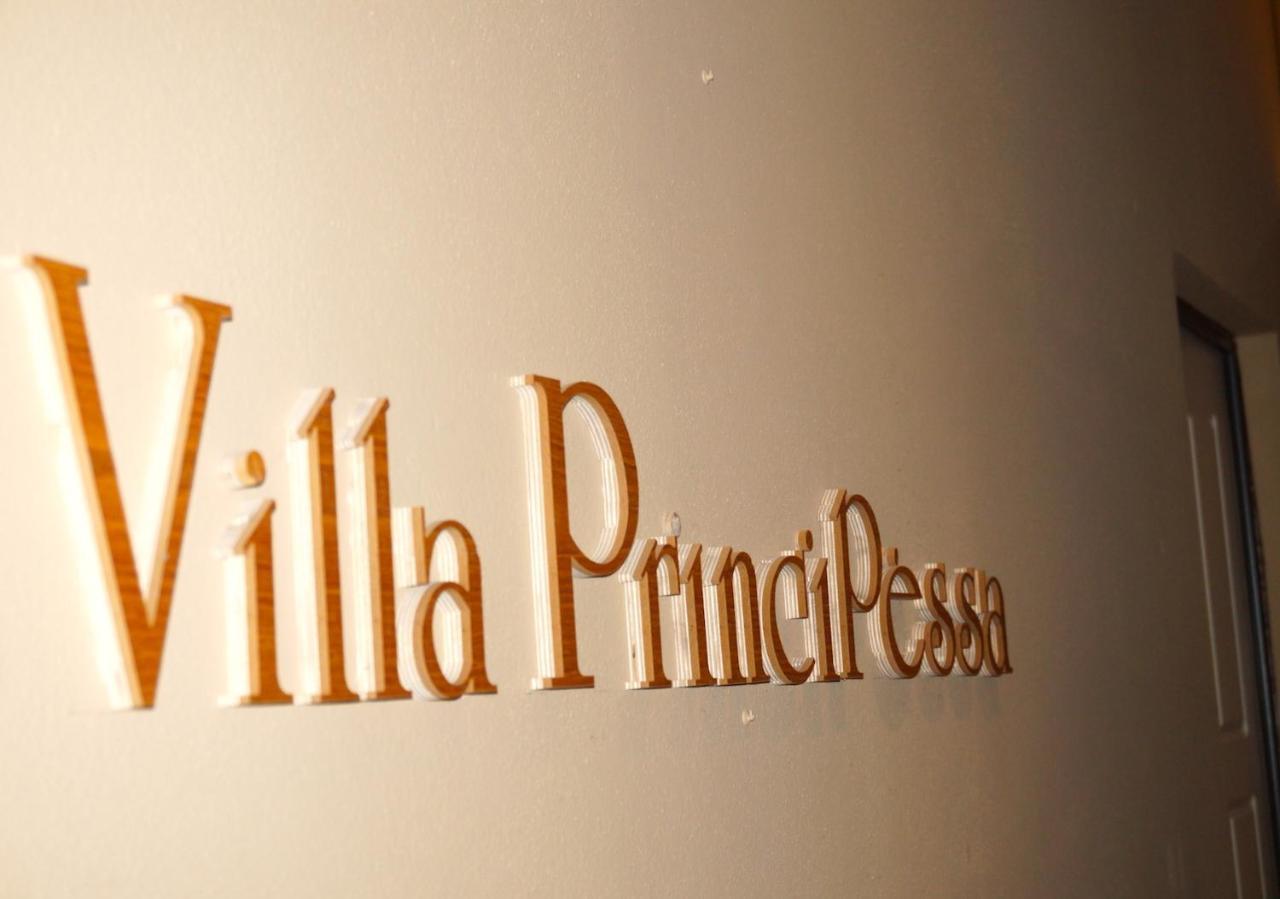 Villa Principessa Deluxe Arco Exteriör bild