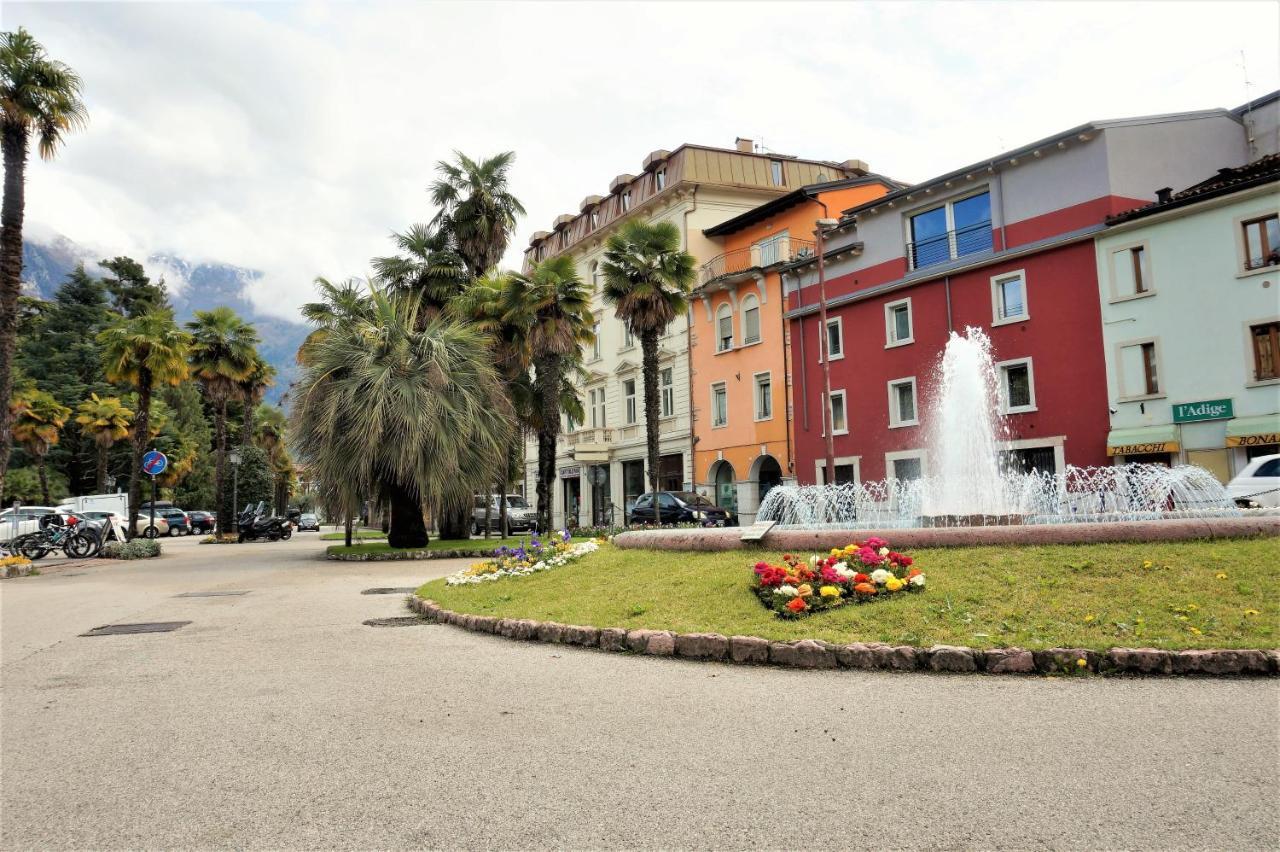 Villa Principessa Deluxe Arco Exteriör bild
