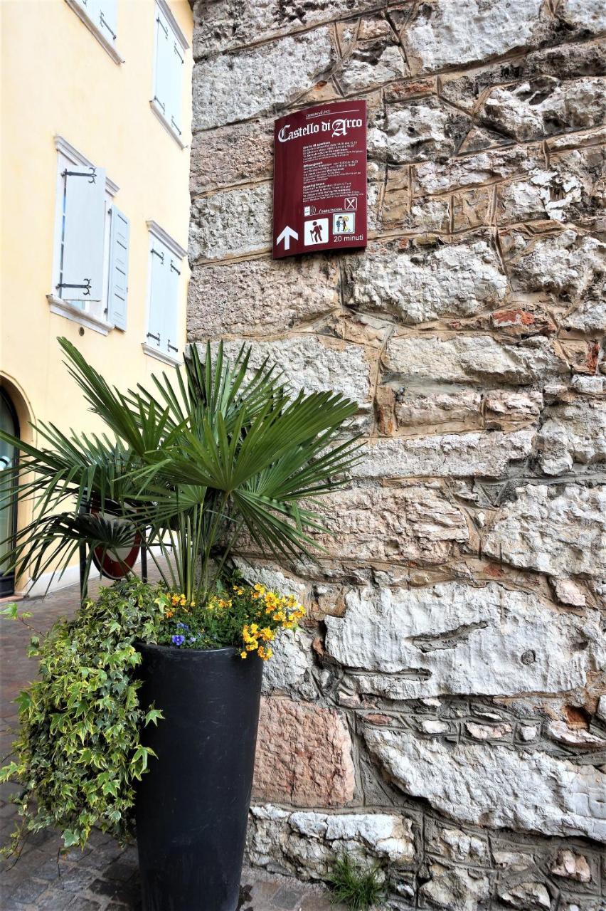 Villa Principessa Deluxe Arco Exteriör bild